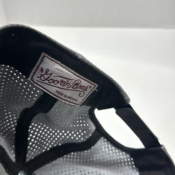 Goorin Bros Hard Ox Trucker Hat Cap Cartoon Graphic Faux Leather Gray Grey - Picture 6 of 8